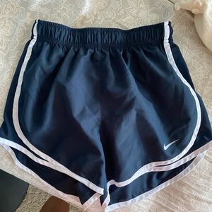 Navy Nike Woman’s shorts XS